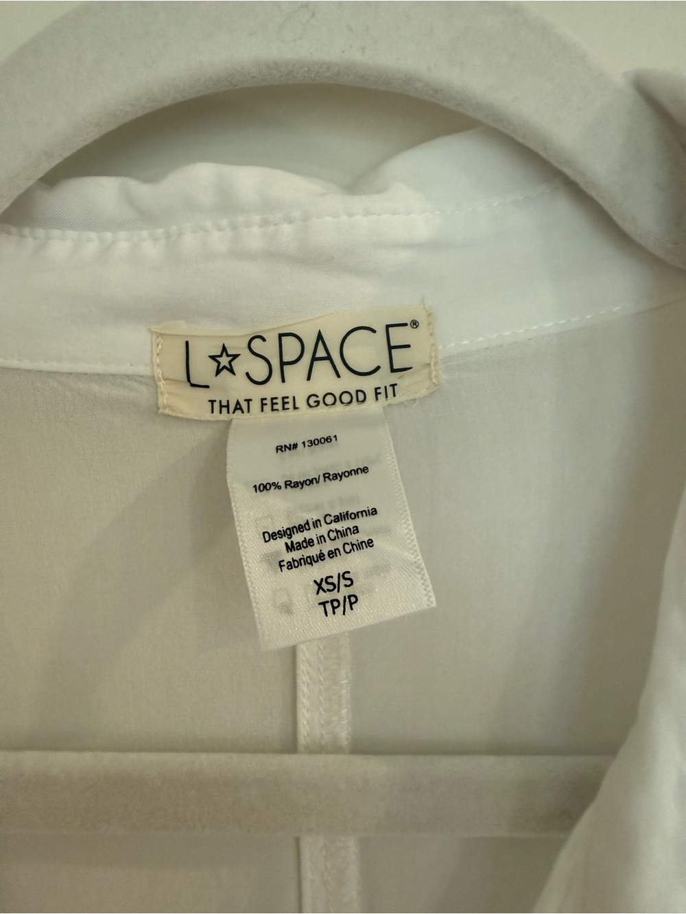 L*SPACE Pacifica White Button-Front Swim Coverup Tunic - Picture 6 of 10